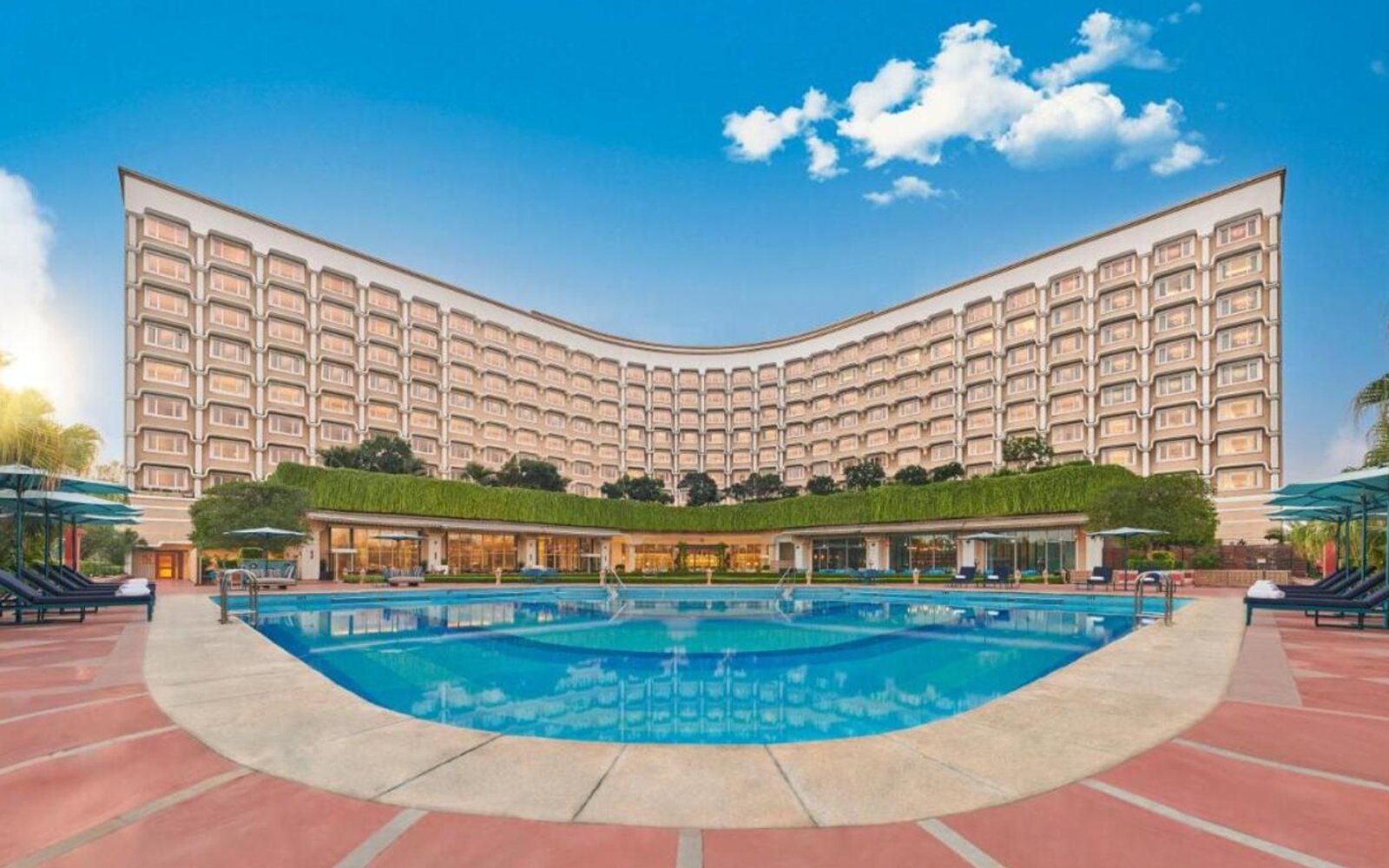 Hotels & Hospitality